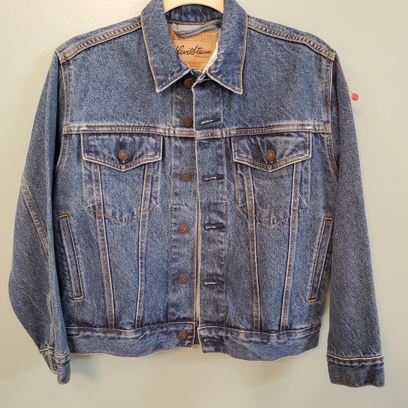 Levi's Other - Levi's Trucker Denim Jacket size medium